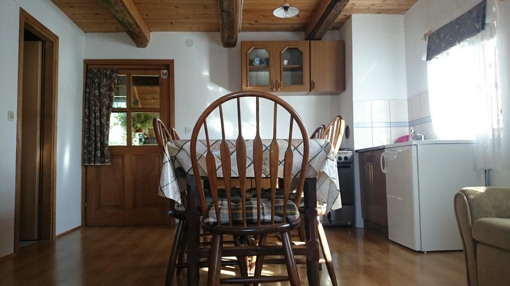 Rustic Home Mia Duga Resa Cameră foto
